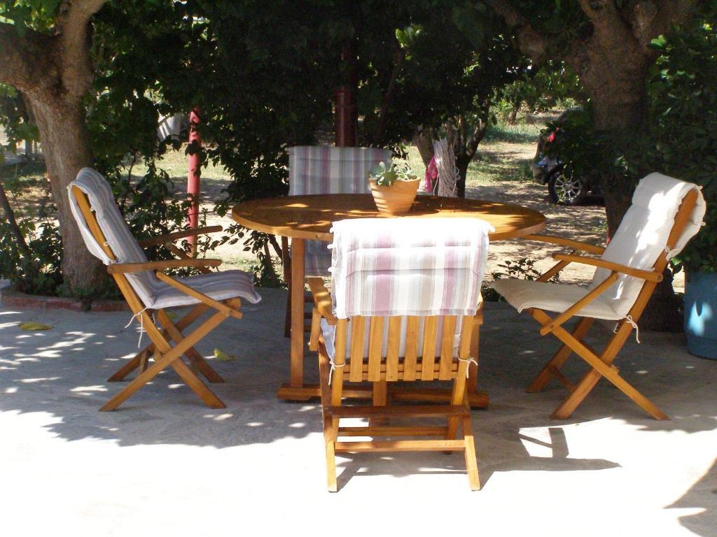 To Ktima Tis Matinas Hotel Stafylos Exterior photo